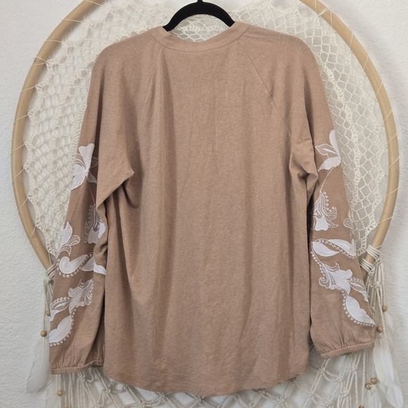 Soft Surroundings Alva Embroidered Knit Top Boho Balloon Sleeve Button Front L - Picture 11 of 13
